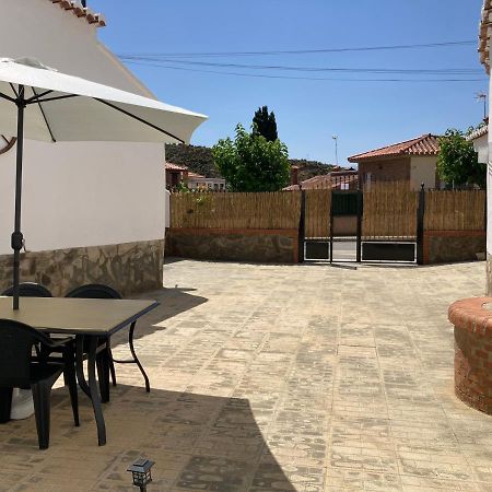 Casa Cueva Rural Estacion De Guadix Βίλα Εξωτερικό φωτογραφία